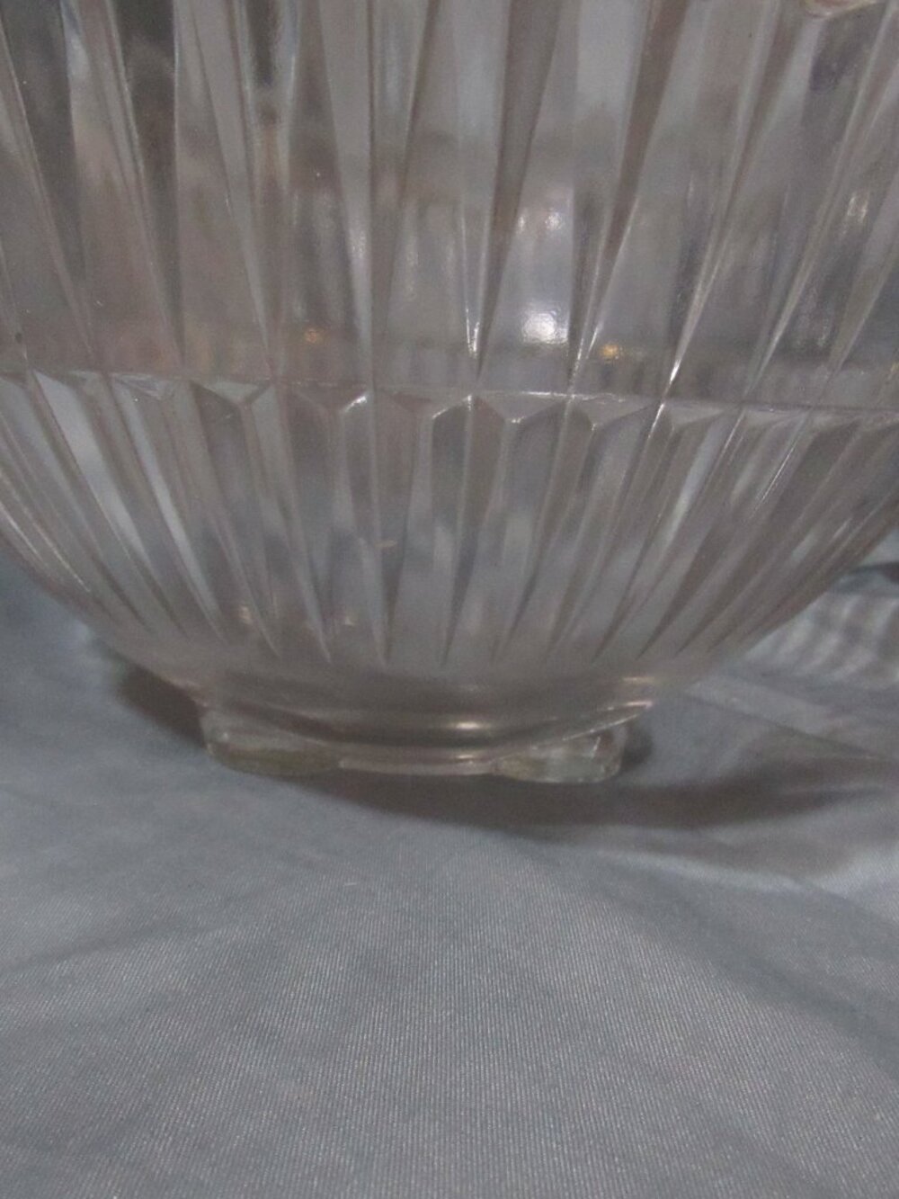 Vintage Hazel-Atlas Aurora Clear Ribbed Glass Mixing Bowl Y112